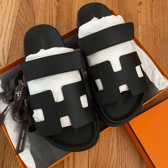 HERMES CHYPRE SANDAL BLACK NOIR NEW WITH TAGS SZ 5 - Picture 3 of 5